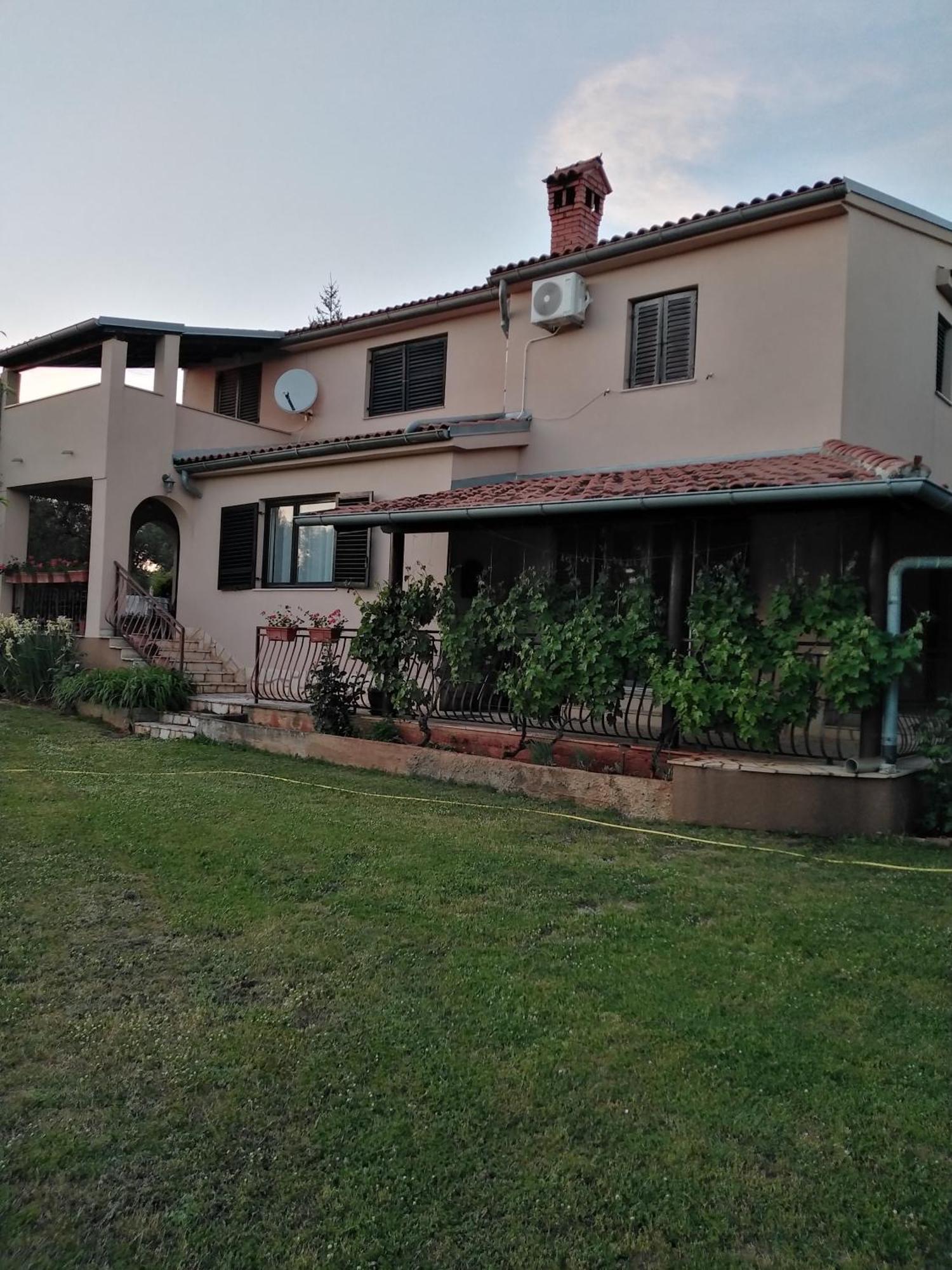 קרניצה Apartman Krcina מראה חיצוני תמונה